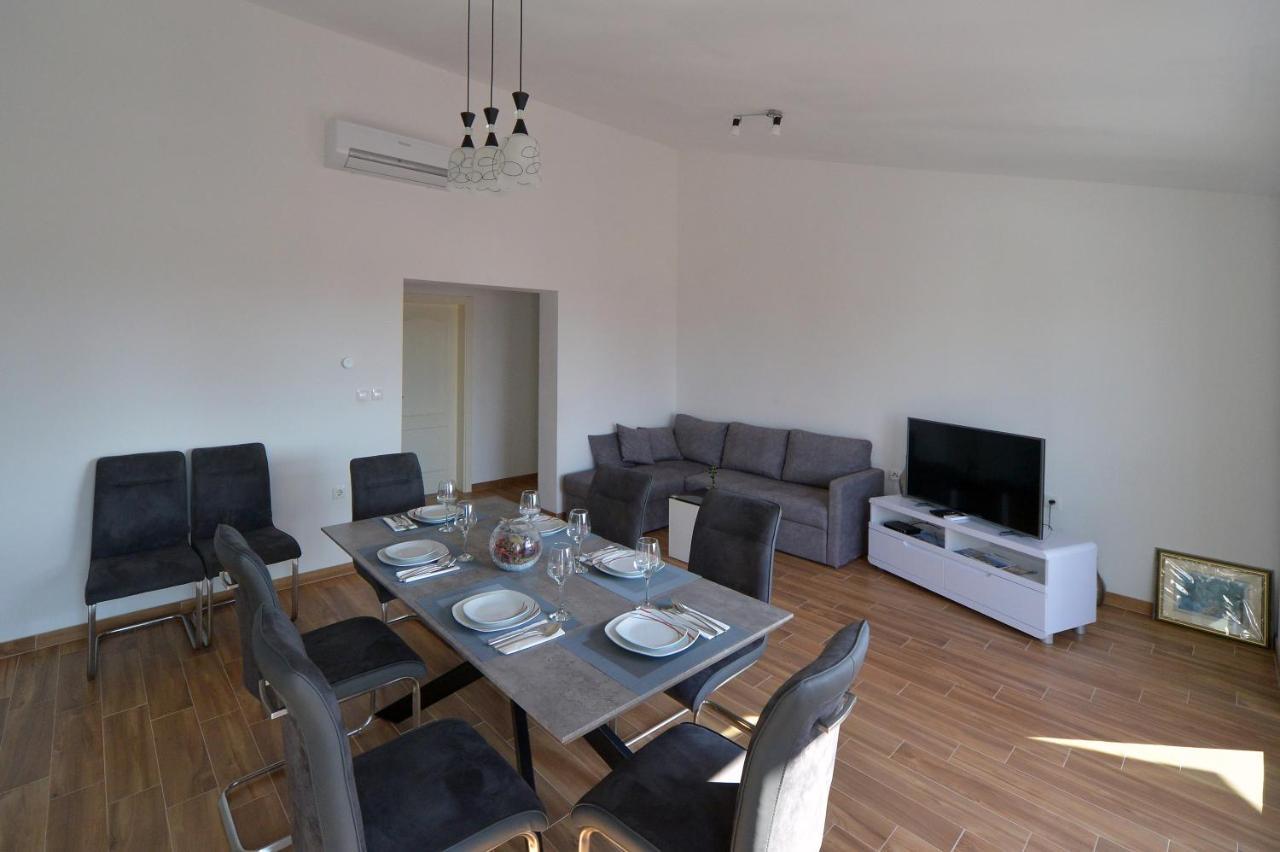 New Apartments 9 Minutes From Split Airport Kaštela Esterno foto