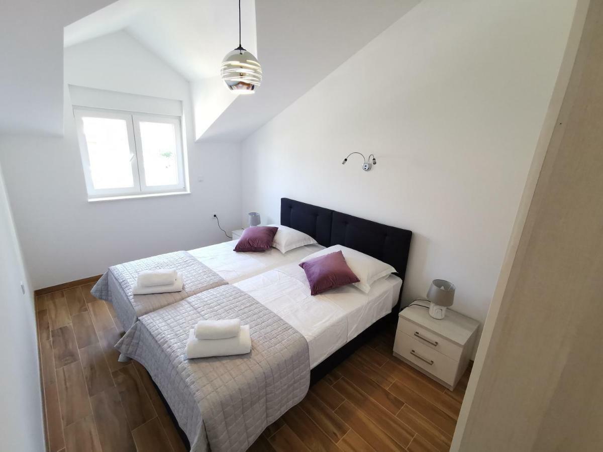 New Apartments 9 Minutes From Split Airport Kaštela Esterno foto
